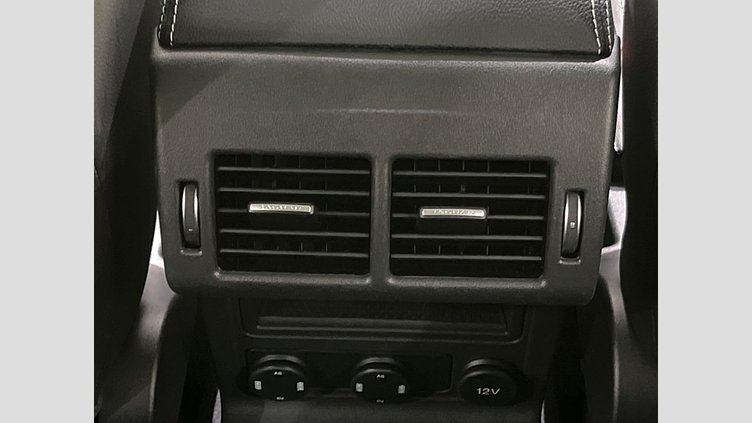 2017 認定中古車 Jaguar F-Pace Santorini Black 4WD R-sport