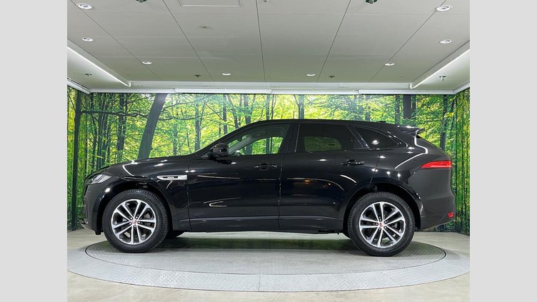 2017 認定中古車 Jaguar F-Pace Santorini Black 4WD R-sport