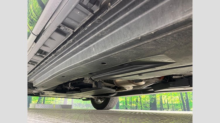 2017 認定中古車 Jaguar F-Pace Santorini Black 4WD R-sport