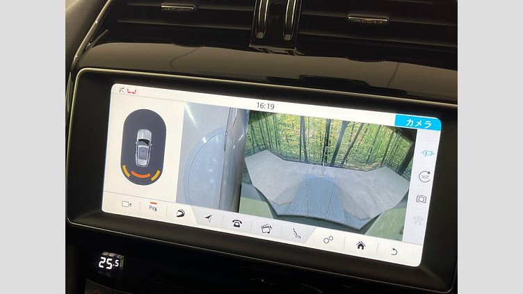 2017 認定中古車 Jaguar F-Pace Santorini Black 4WD R-sport