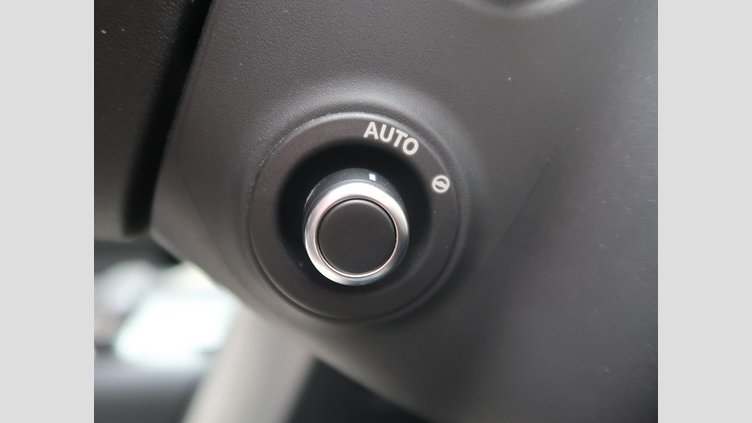 2021 認定中古車 Land Rover Discovery Lantau Bronze 3.0 litre i6D​ ダイナミックHSE