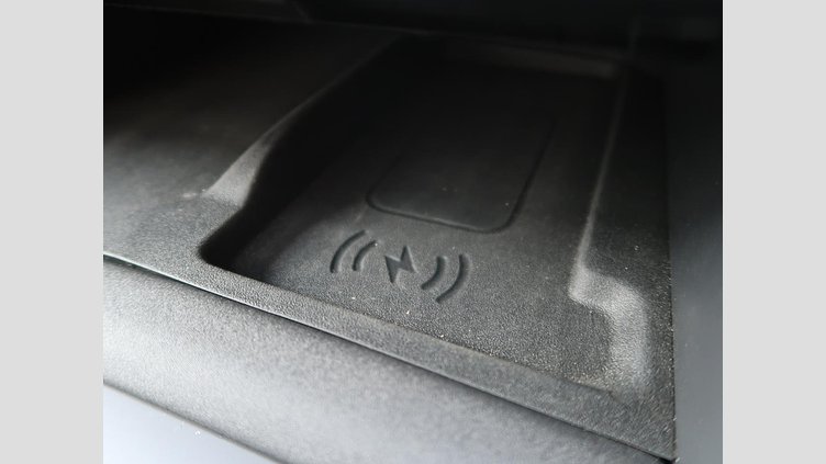 2021 認定中古車 Land Rover Discovery Lantau Bronze 3.0 litre i6D​ ダイナミックHSE