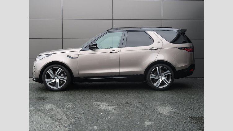 2021 認定中古車 Land Rover Discovery Lantau Bronze 3.0 litre i6D​ ダイナミックHSE