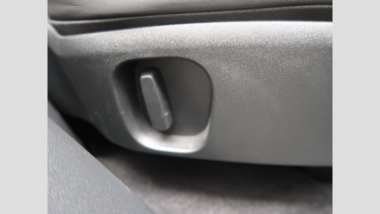 2021 認定中古車 Land Rover Discovery Lantau Bronze 3.0 litre i6D​ ダイナミックHSE