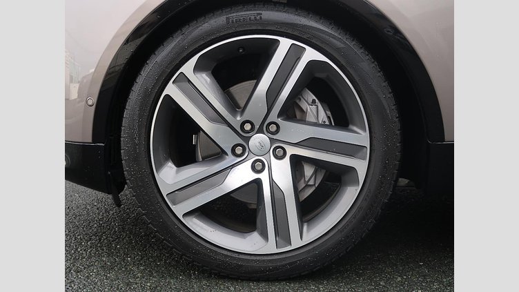 2021 認定中古車 Land Rover Discovery Lantau Bronze 3.0 litre i6D​ ダイナミックHSE