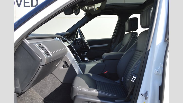 2024 認定中古車 Land Rover Discovery フジホワイト D350マイルドハイブリッド（ディーゼル） Dynamic HSE