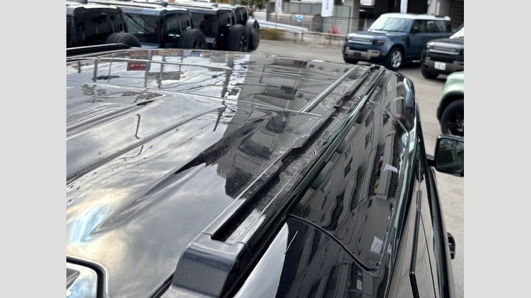 2023 認定中古車 Land Rover Defender 110 サントリーニブラック D300 AWD（AT） X-DYNAMIC SE