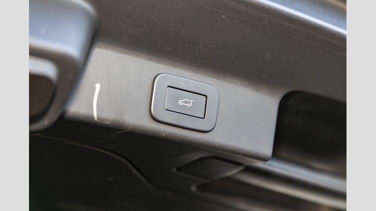 2025 Approved Jaguar F-Pace Ligurian Black in Satin finish P575 5.0L Supercharged V8 Petrol SVR P575 ULTIMATE EDITION