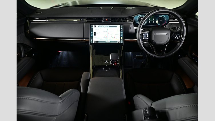 2024 認定中古車 Land Rover Range Rover Sport カルパチアングレイ D300マイルドハイブリッド スタンダードホイールベース Dynamic SE