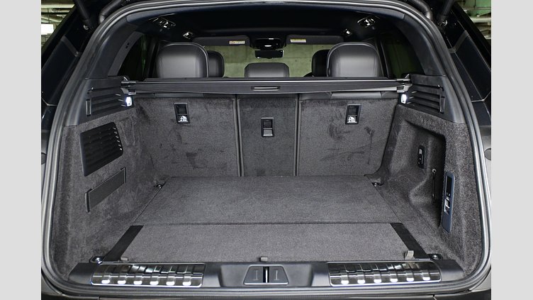 2024 認定中古車 Land Rover Range Rover Sport カルパチアングレイ D300マイルドハイブリッド スタンダードホイールベース Dynamic SE