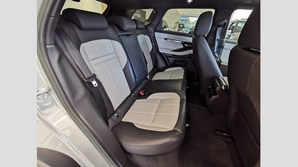 Range Rover Evoque 4