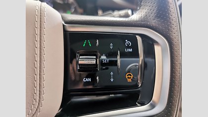 Range Rover Evoque 23