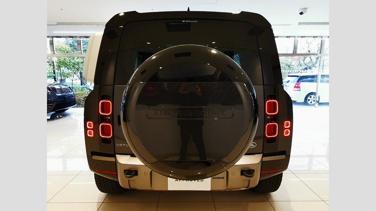 2023 認定中古車 Land Rover Defender 110 カルパチアングレイ D300 AWD（AT） X-DYNAMIC HSE