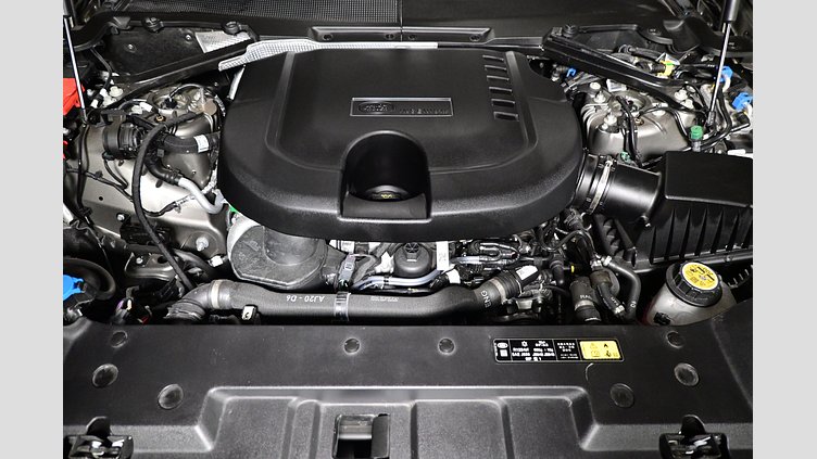 2024 認定中古車 Land Rover Defender 90 シリコンシルバー D350 ディーゼルマイルドハイブリッド X-Dynamic HSE