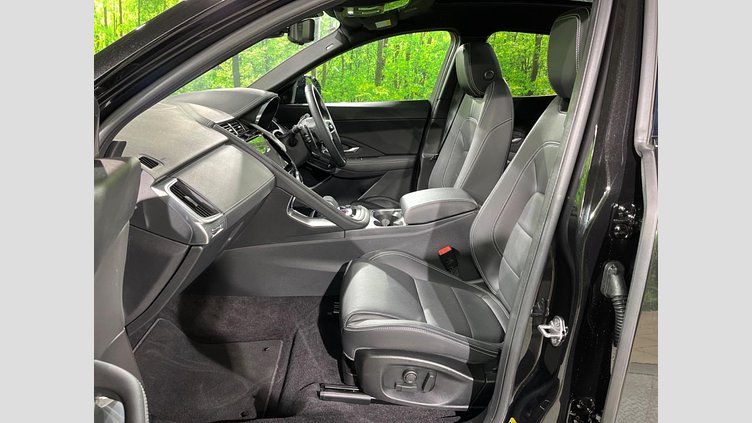 2024 認定中古車 Jaguar E-Pace サントリーニブラック D200マイルドハイブリッド（ディーゼル） R-DYNAMIC SE