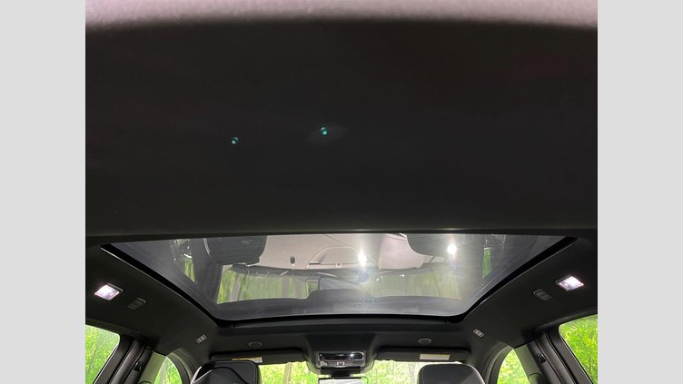 2024 認定中古車 Jaguar E-Pace サントリーニブラック D200マイルドハイブリッド（ディーゼル） R-DYNAMIC SE