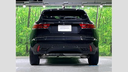 E-Pace 7