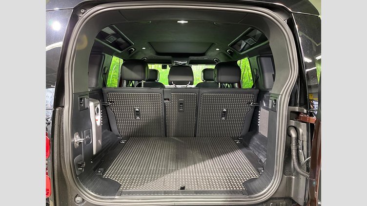 2024 認定中古車 Land Rover Defender 110 セドナレッド D350 ディーゼルマイルドハイブリッド Sedona Edition