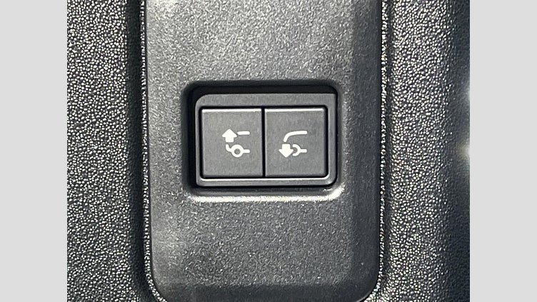 2024 認定中古車 Land Rover Defender 110 セドナレッド D350 ディーゼルマイルドハイブリッド Sedona Edition