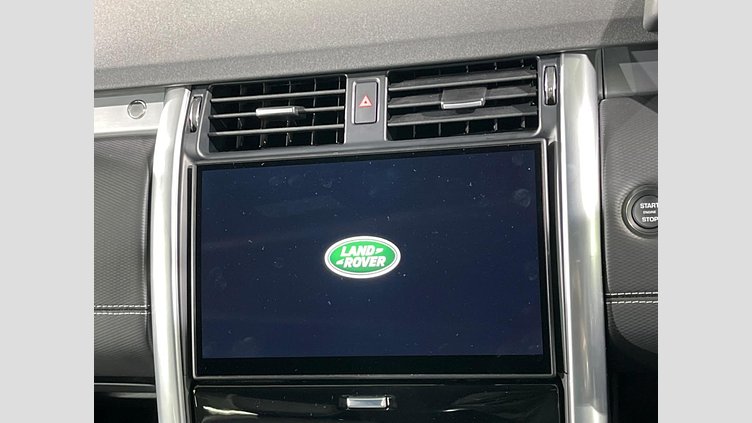 2024 認定中古車 Land Rover Discovery フジホワイト D350マイルドハイブリッド（ディーゼル） Dynamic SE