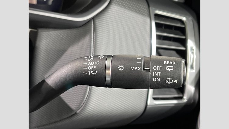 2024 認定中古車 Land Rover Discovery フジホワイト D350マイルドハイブリッド（ディーゼル） Dynamic SE