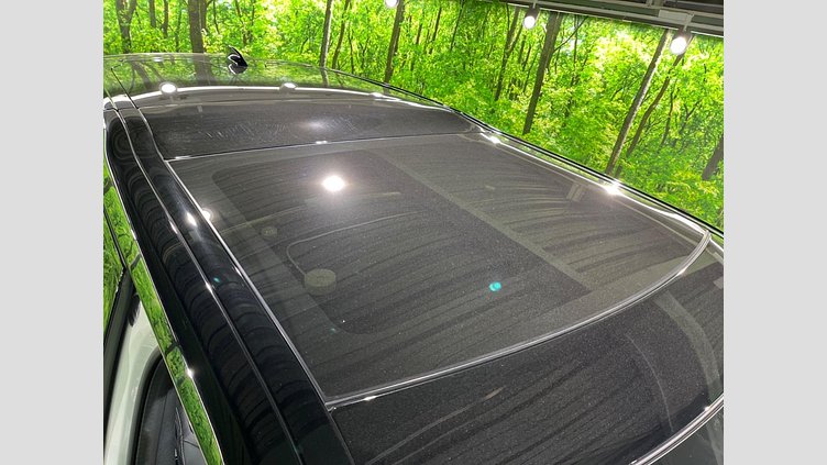 2024 認定中古車 Land Rover Discovery フジホワイト D350マイルドハイブリッド（ディーゼル） Dynamic SE