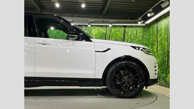 2024 認定中古車 Land Rover Discovery フジホワイト D350マイルドハイブリッド（ディーゼル） Dynamic SE