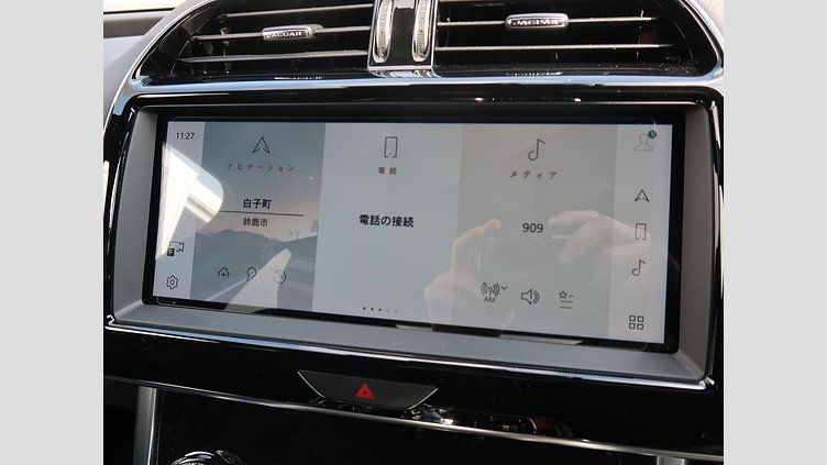 2021 認定中古車 Jaguar XE シリコンシルバー D200 AWD（オートマチック）MHEV 4 door Saloon R-DYNAMIC S