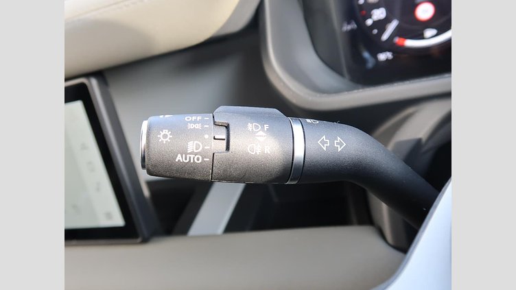 2023 認定中古車 Land Rover Defender 110 サントリーニブラック D300 AWD（AT） S