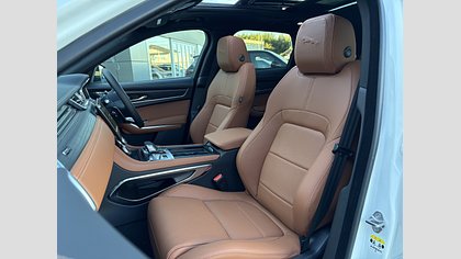 F-Pace 2