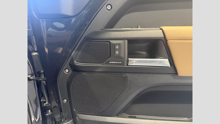 2024 認定中古車 Land Rover Defender 90 カルパチアングレイ D350 ディーゼルマイルドハイブリッド X-Dynamic HSE