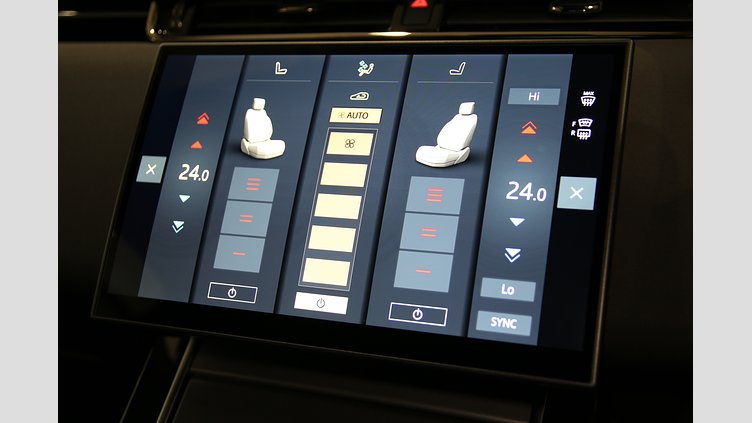 2025 認定中古車 Land Rover Range Rover Evoque サントリーニブラック D200マイルドハイブリッド（ディーゼル） Standard Wheelbase DYNAMIC SE