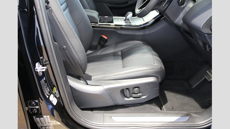 2025 認定中古車 Land Rover Range Rover Evoque サントリーニブラック D200マイルドハイブリッド（ディーゼル） Standard Wheelbase DYNAMIC SE