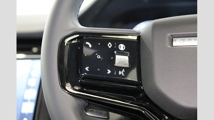 2025 認定中古車 Land Rover Range Rover Evoque サントリーニブラック D200マイルドハイブリッド（ディーゼル） Standard Wheelbase DYNAMIC SE