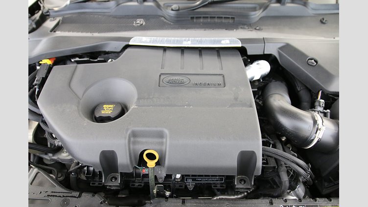 2025 認定中古車 Land Rover Range Rover Evoque サントリーニブラック D200マイルドハイブリッド（ディーゼル） Standard Wheelbase DYNAMIC SE