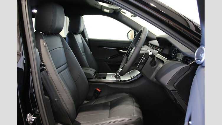 2025 認定中古車 Land Rover Range Rover Evoque サントリーニブラック D200マイルドハイブリッド（ディーゼル） Standard Wheelbase DYNAMIC SE