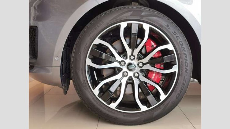 2020 認定中古車 Land Rover Range Rover Sport アイガーグレイ 3.0リッターI6ガソリン（400 PS） AUTOBIOGRAPHY DYNAMIC