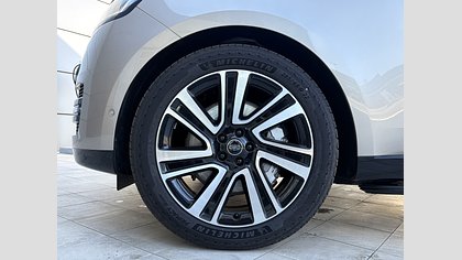 Range Rover 8
