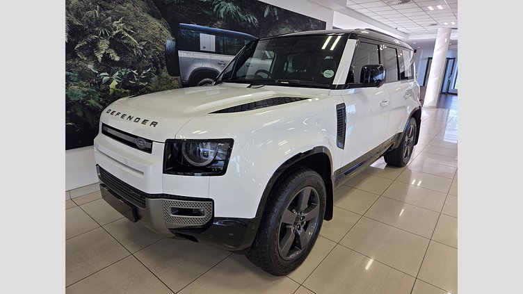 2024 Approved Land Rover Defender 110 Fuji White AWD D300 SE X-Dynamic (221KW)
