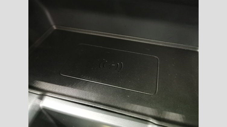 2024 認定中古車 Land Rover Range Rover Evoque フジホワイト P250（ガソリン） スタンダードホイールベース DYNAMIC HSE