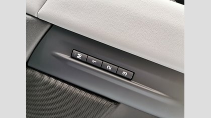 Range Rover Evoque 29