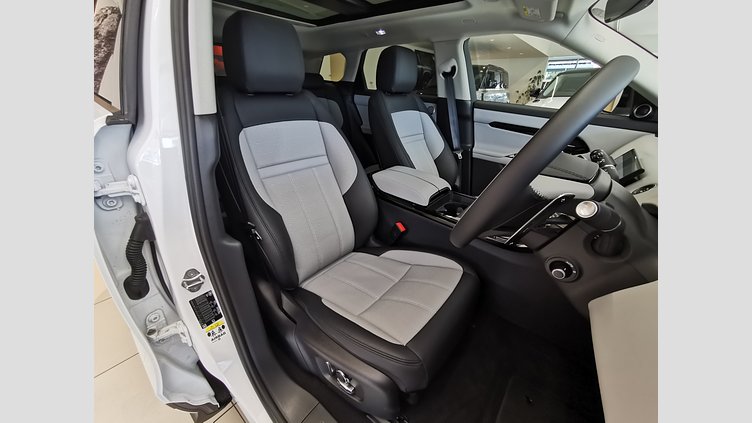 2024 認定中古車 Land Rover Range Rover Evoque フジホワイト P250（ガソリン） スタンダードホイールベース DYNAMIC HSE