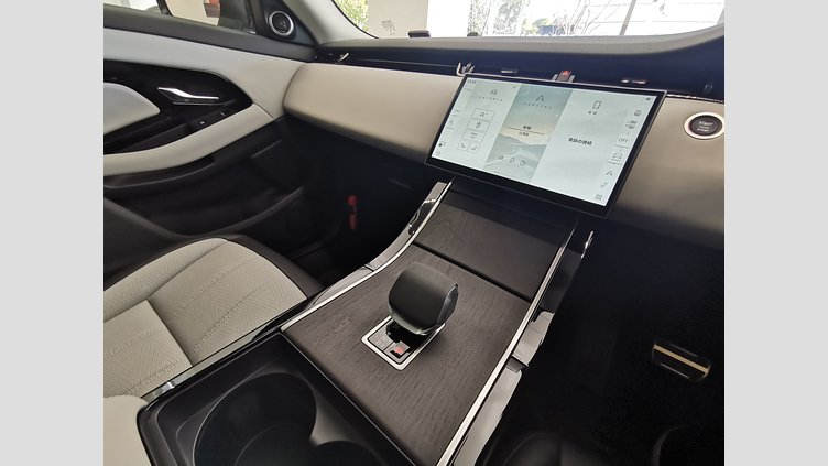 2024 認定中古車 Land Rover Range Rover Evoque フジホワイト P250（ガソリン） スタンダードホイールベース DYNAMIC HSE