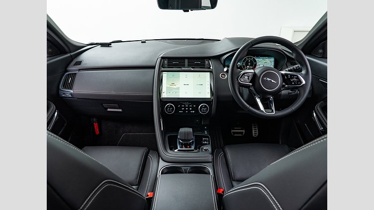 2024 認定中古車 Jaguar E-Pace サントリーニブラック D200マイルドハイブリッド（ディーゼル） R-DYNAMIC SE D200