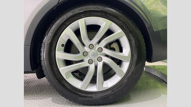 2018 認定中古車 Land Rover Discovery Corris Grey 3.0 litre V6 Supercharged Petrol HSE