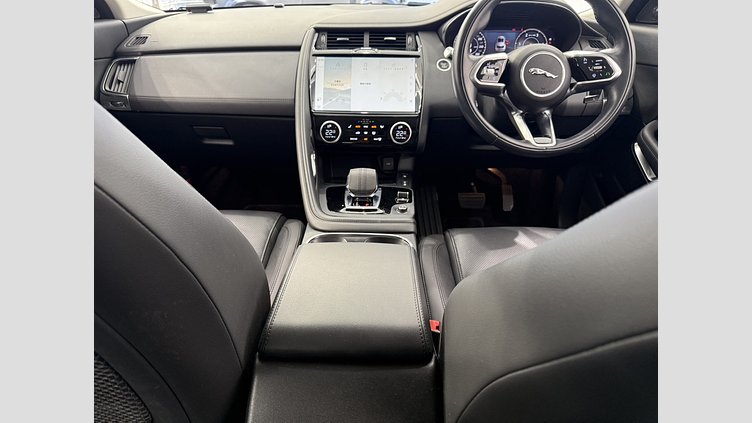 2021 認定中古車 Jaguar E-Pace フジホワイト D200 AWD（オートマチック） S　D200