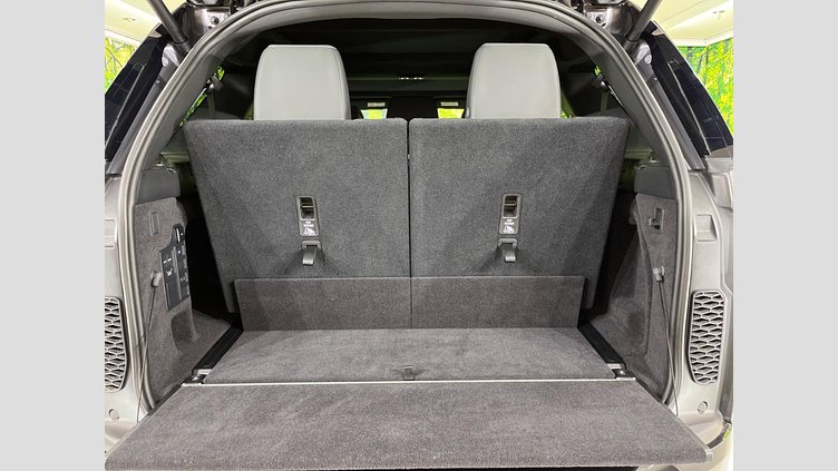 2024 認定中古車 Land Rover Discovery アイガーグレイ D350マイルドハイブリッド（ディーゼル） Dynamic HSE