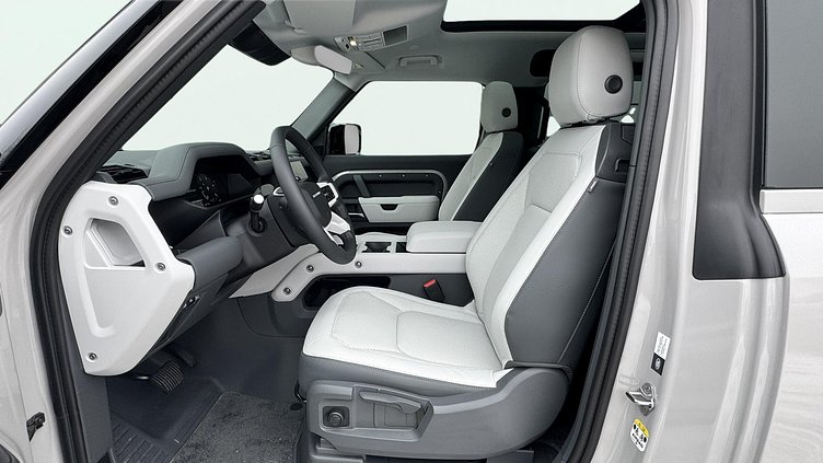 2025 Approved Land Rover Defender 90 Borasco Grey D250 MHEV z silnikiem wysokoprężnym S