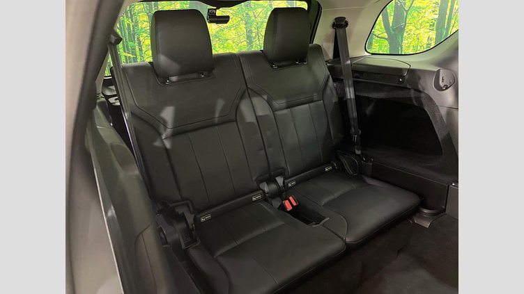 2018 認定中古車 Land Rover Discovery Fuji White 3.0 V6 Dsl Mono Turbo Std Flow HSE