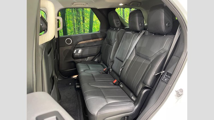 2018 認定中古車 Land Rover Discovery Fuji White 3.0 V6 Dsl Mono Turbo Std Flow HSE